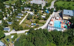 Camping Le Rochetaillee